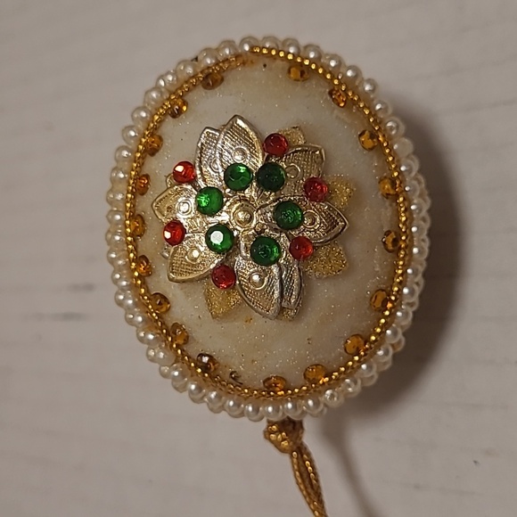 Set of 9 Vintage Handmade Sequin Beaded Stickpin Christmas Ornaments - Picture 14 of 16